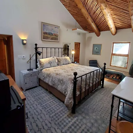 Casas de Suenos Old Town Historic Inn